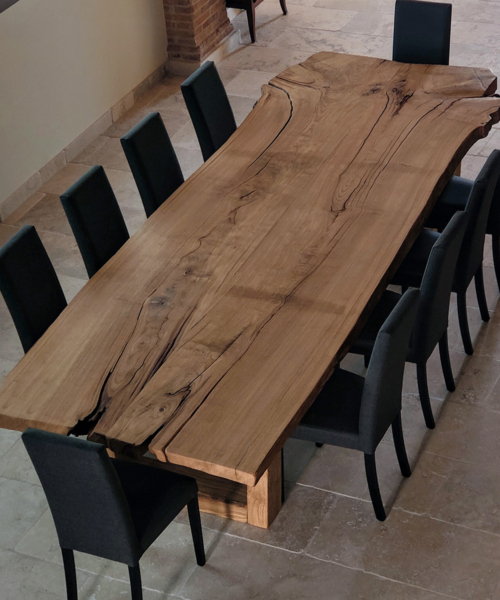 Tavolo in legno di castagno rustico